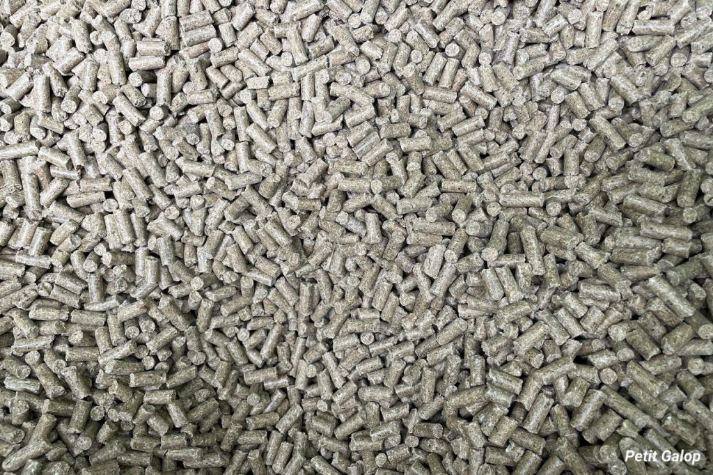 Aliments granulés cheval