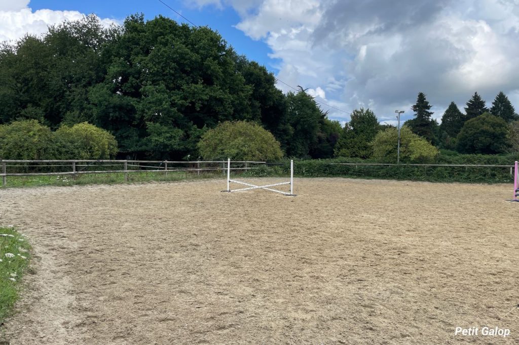 Centre équestre carrière