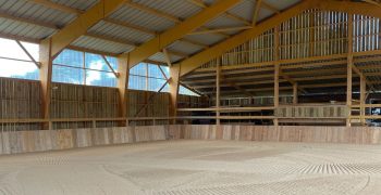 Centre équestre manège